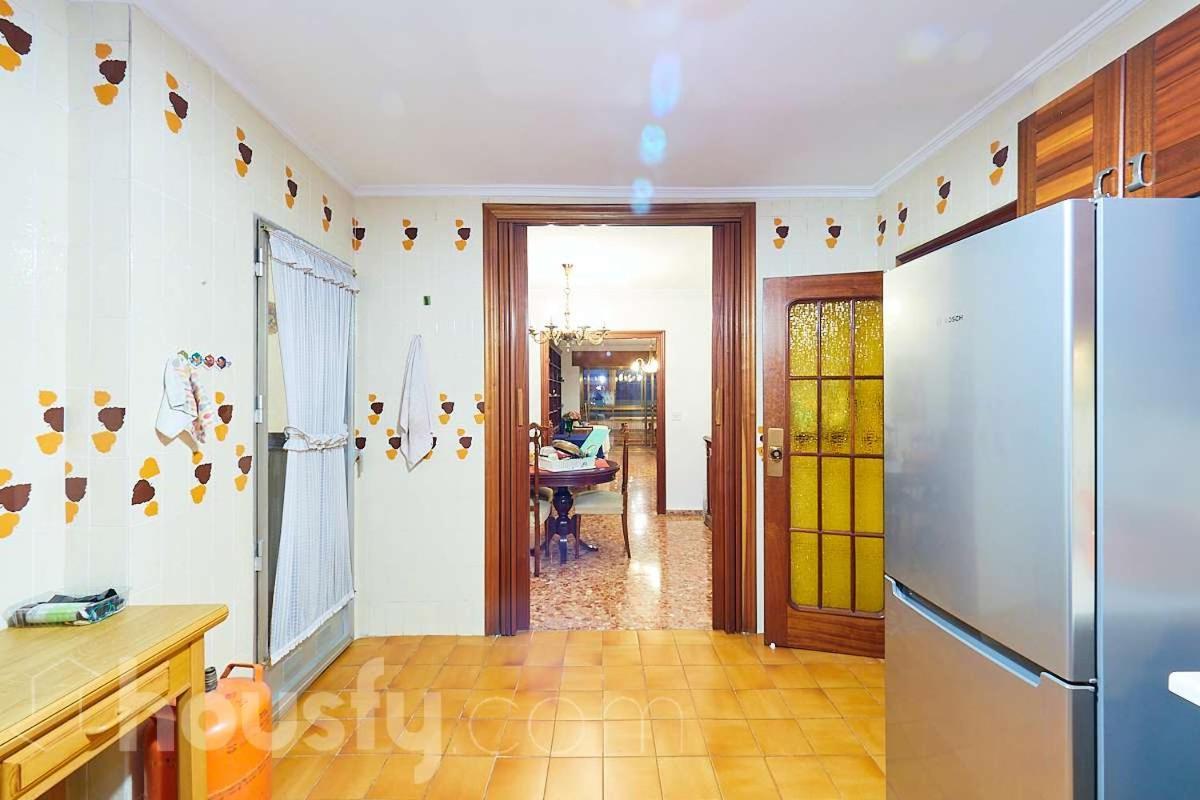 Lovely Bedroom In A Shared Apartment In The Center Of Аліканте Екстер'єр фото